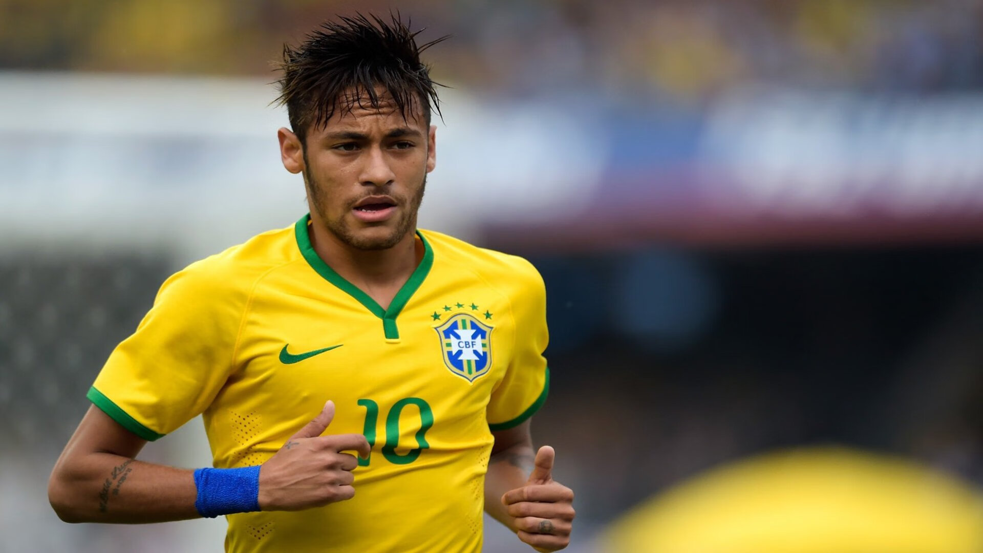 梅西荣膺金球奖第八冠,梅西入围金球奖